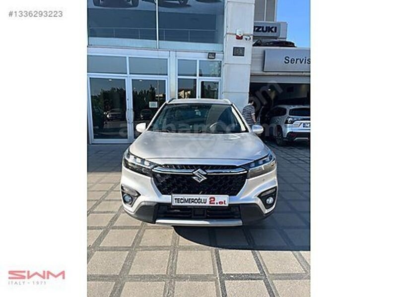 SUZUKİ S-CROSS HYBRİD TERTEMİZ HATASIZ AYARINDA BAKIMLI