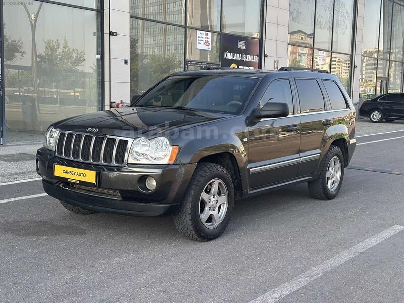 CANBEY AUTO DAN KUSURSUZ TEMİZLİKTE JEEP
