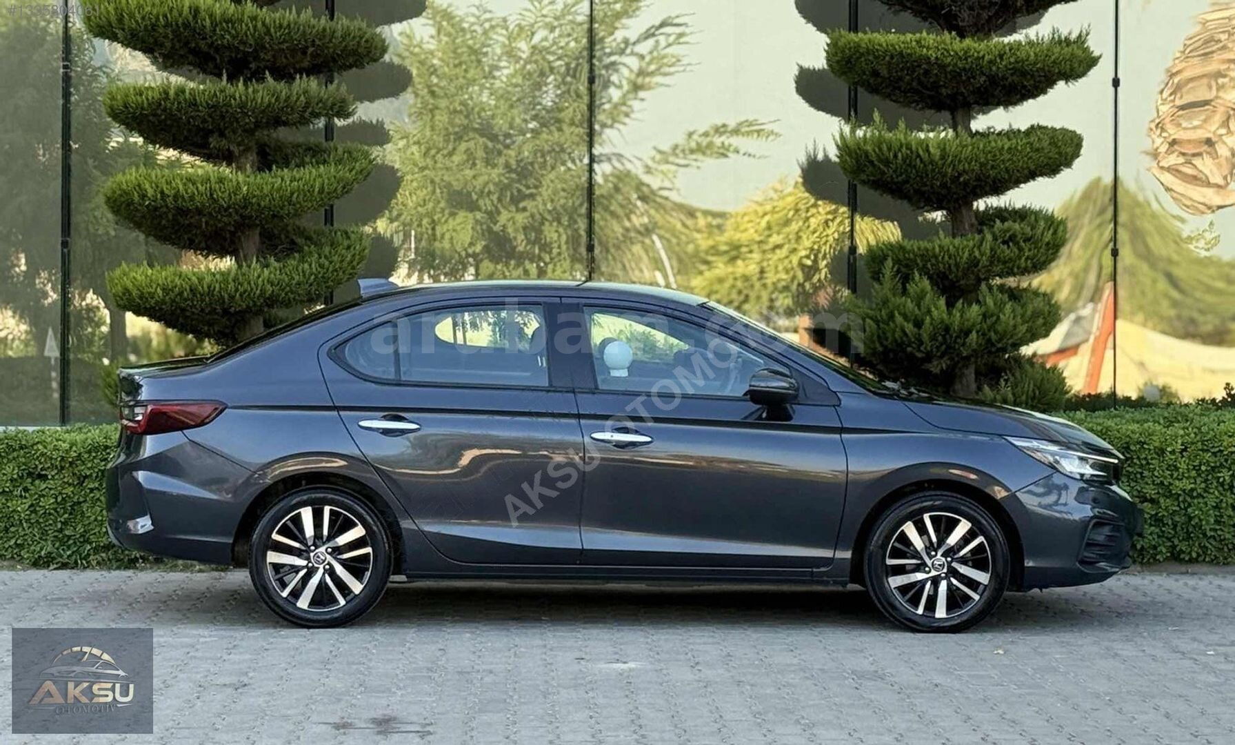 Galeriden Honda City 1.5 i-VTEC Executive 2024 Model Manisa 41.000 km Gri 4