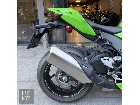 Galeriden Kawasaki Ninja ZX-10RR 2024 Model İstanbul 6.001 km