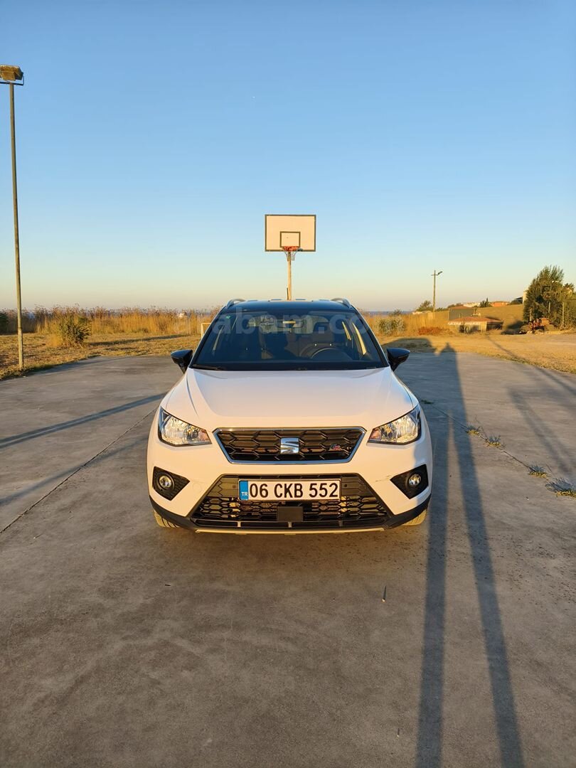 Sahibinden Seat Arona 1.0 EcoTSI FR 2021 Model 3
