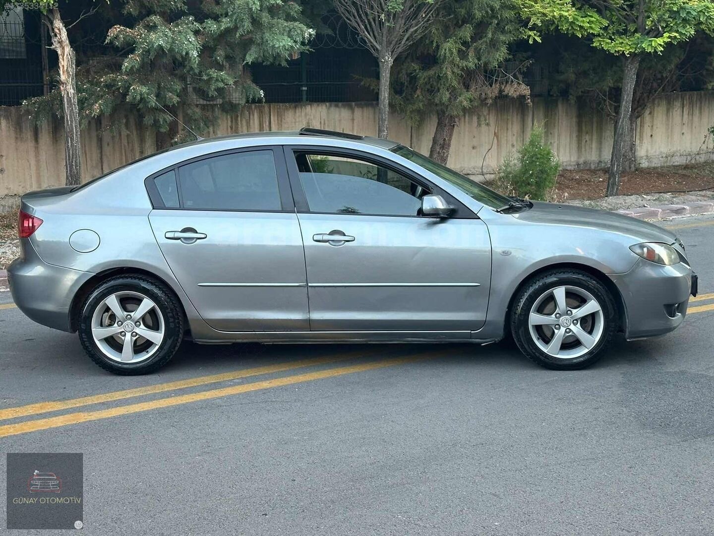 ACİL SATILIK 2005 MODEL MAZDA 3 1.6 DYNAMİC SANRUFLU FUL 7