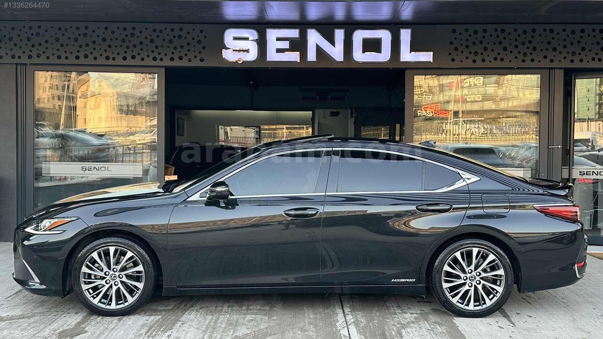 Galeriden Lexus ES 300h Executive 2020 Model Ankara 83.500 km Siyah 2