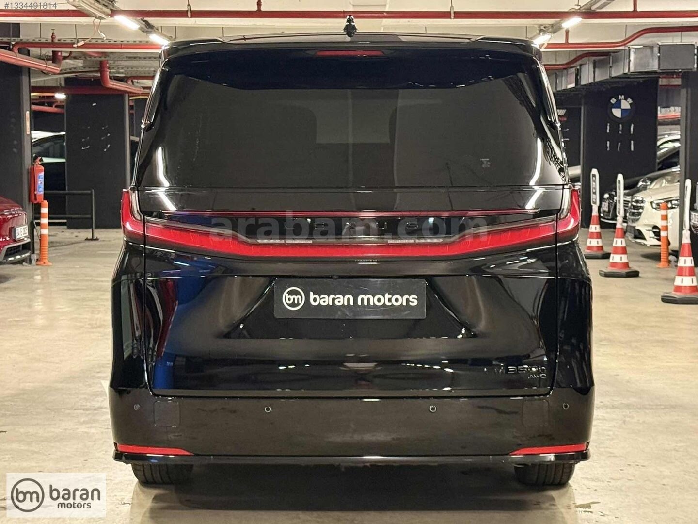 Galeriden Lexus LM 350h 2023 Model İstanbul 47.196 km Siyah 6