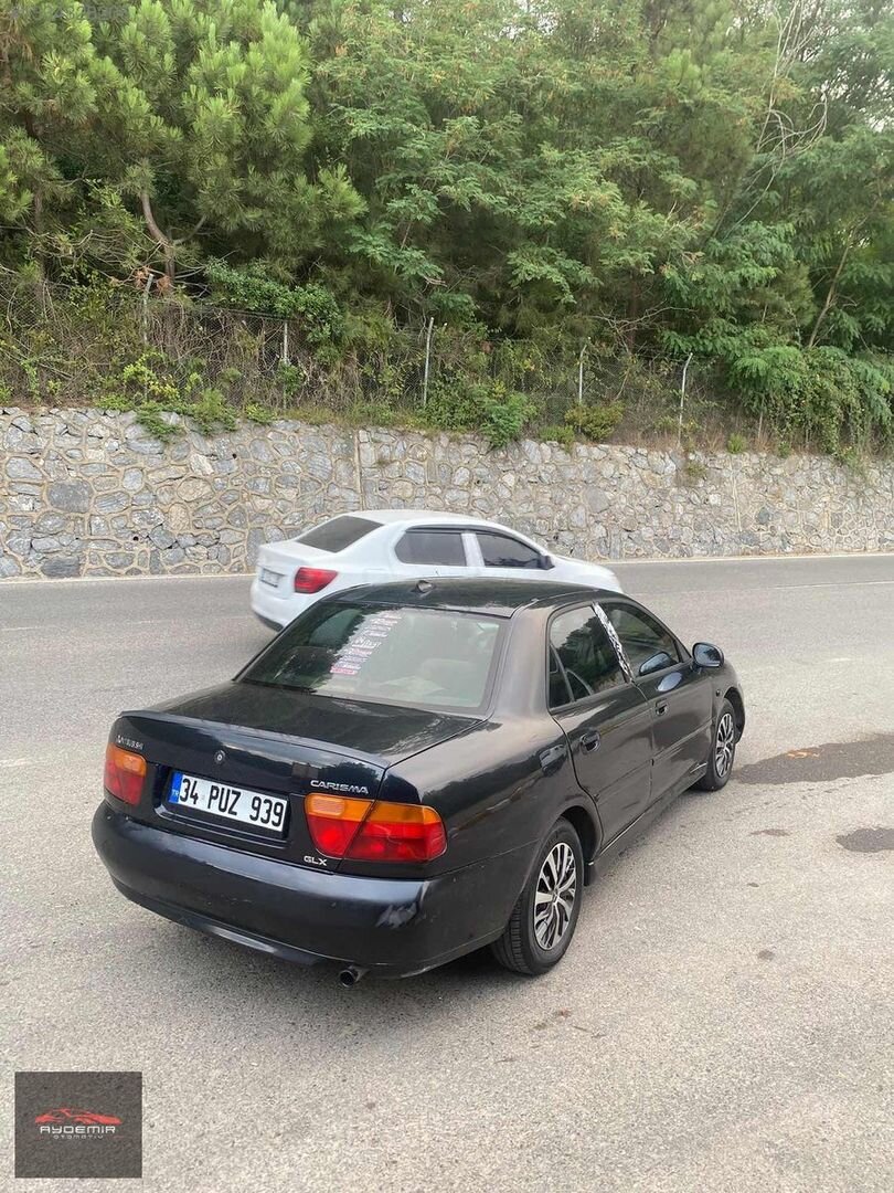 Galeriden Mitsubishi Carisma 1.6 GLX 1999 Model İstanbul 263.500 km Siyah 7
