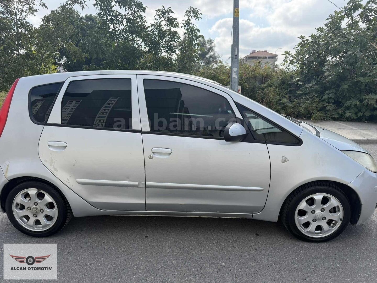 Galeriden Mitsubishi Colt 1.3 Instyle 2006 Model Sakarya 257.000 km Gri 6