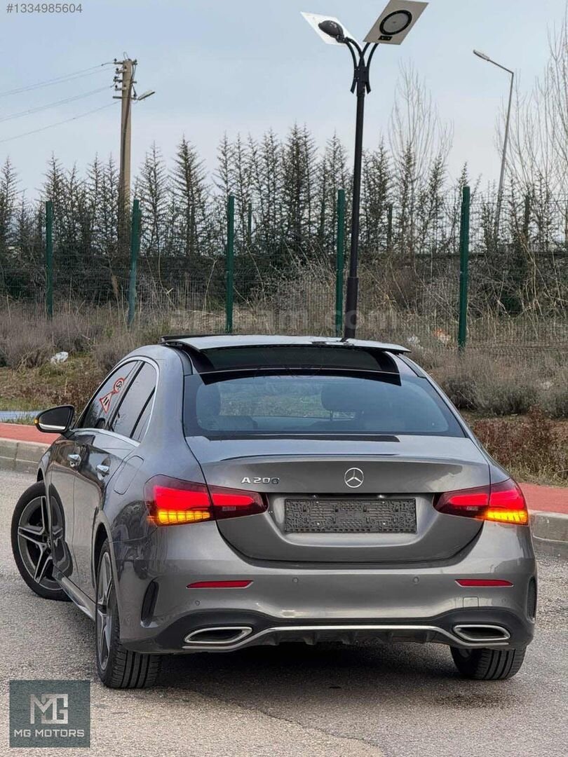 Galeriden Mercedes - Benz A 200 AMG 2024 Model Elazığ 14.000 km Gri 6