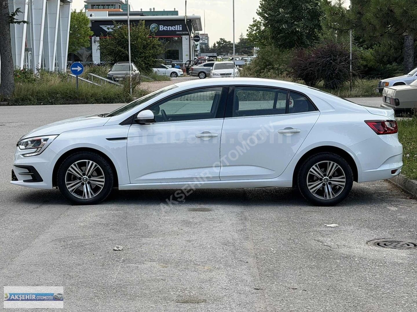 AKŞEHİR OTOMOTİVDEN 2023 HATASIZ BOYASIZ 137 BİN KM 1.3 TOUCH 4