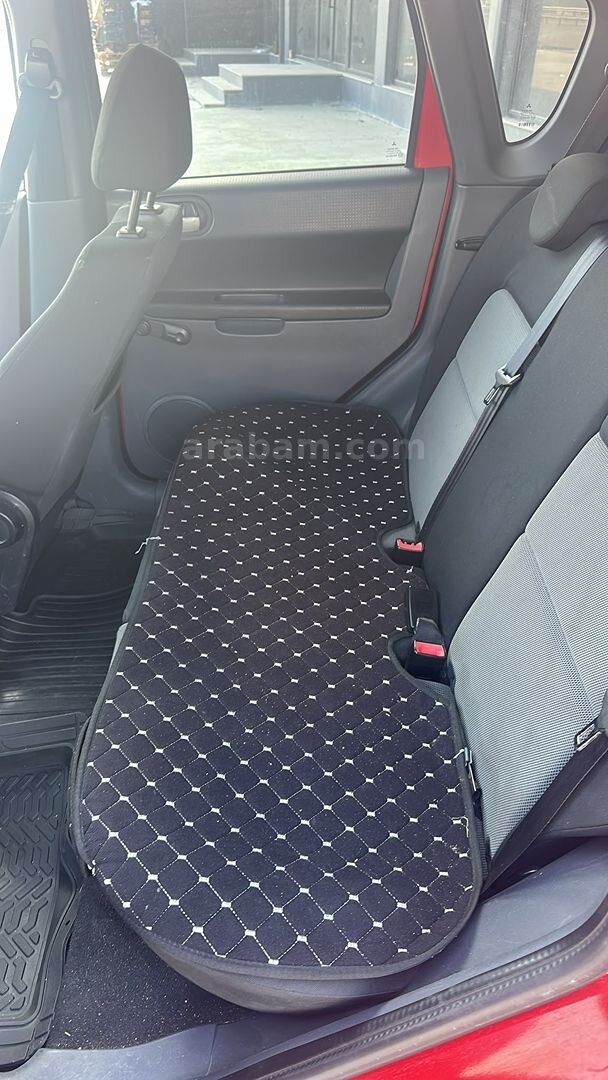 Sahibinden Mitsubishi Colt 1.3 Elegance 2011 Model 6