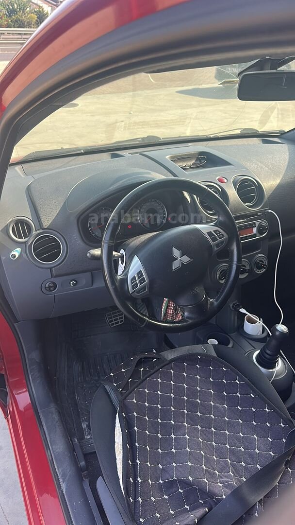 Sahibinden Mitsubishi Colt 1.3 Elegance 2011 Model 5