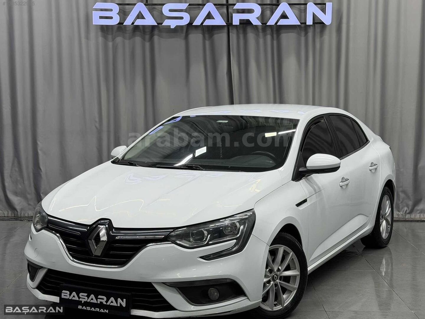 BAŞARAN'DAN 2020 MEGANE TOUCH FIRSAT ARACI 285.000 PEŞİNATLI 1