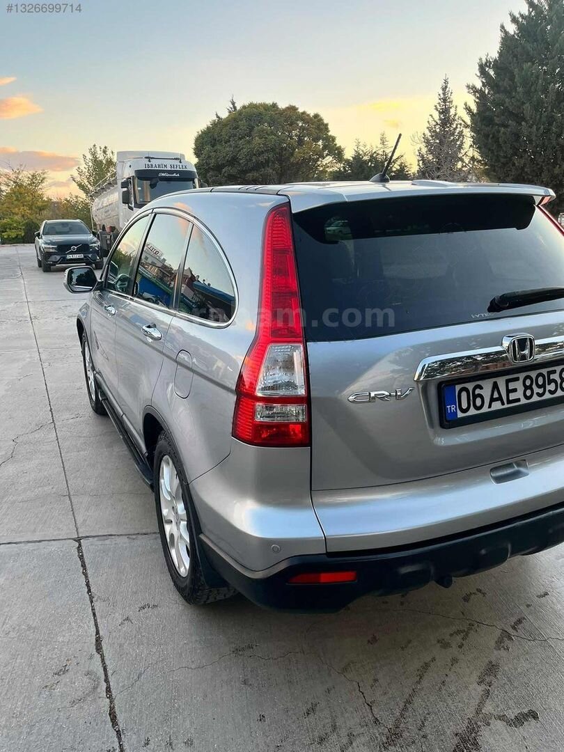 BYR MOTORS'DAN DEĞİŞENSİZ CR-V 4