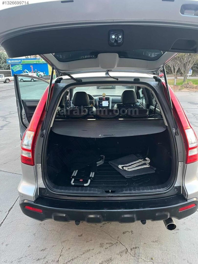 BYR MOTORS'DAN DEĞİŞENSİZ CR-V 6
