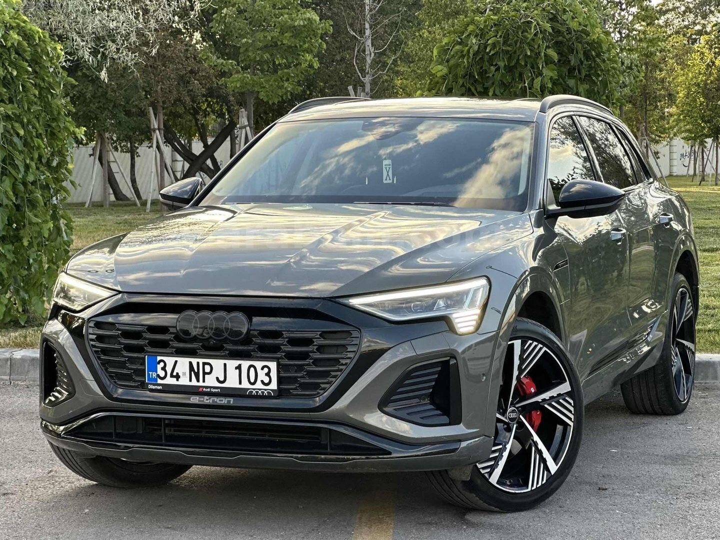 ZENVO-AUDİ-Q8 E-TRON-55 QUATTRO-S LİNE-HATASIZ-AİR-MASAJ-VAKUM 3