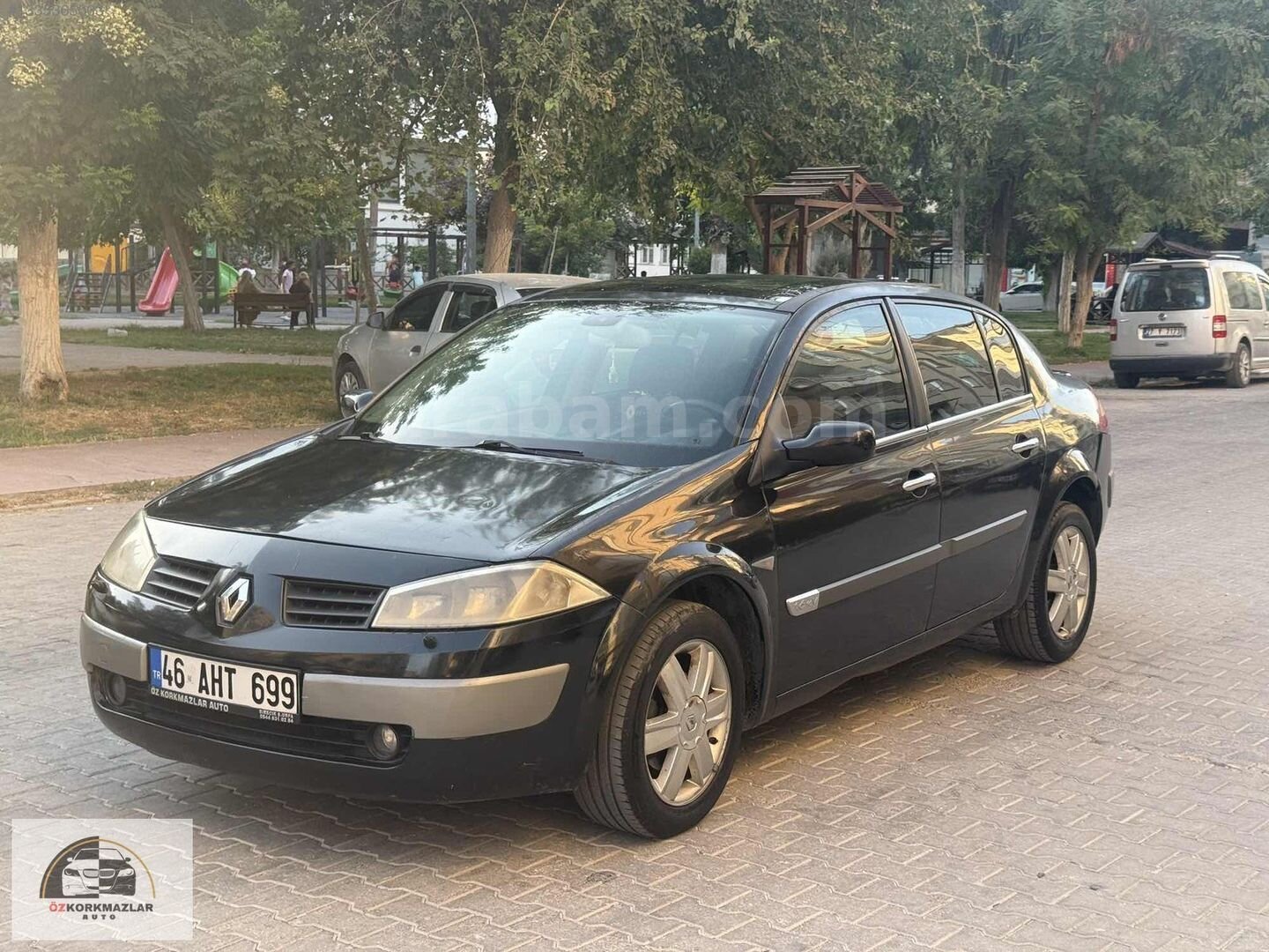 2009 çıkışlı cam tavan megan2 7