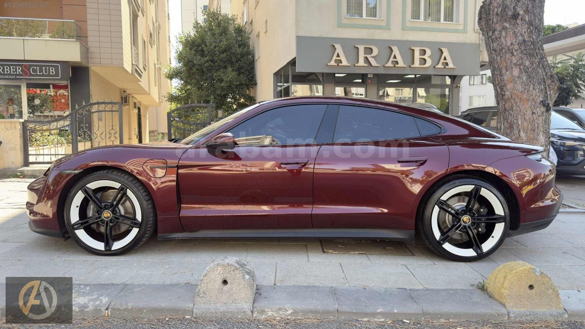 BAYİİ 2021 TAYCAN 476 HP 46.000 KM'DE BOYASIZ PERFORMACE+BATARYA 4