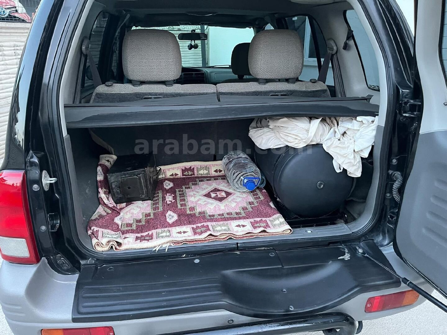Sahibinden Suzuki Grand Vitara 2.5 2000 Model 5