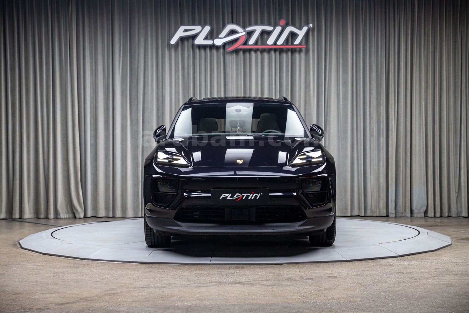 2025 PORSCHE MACAN Macan 4 2