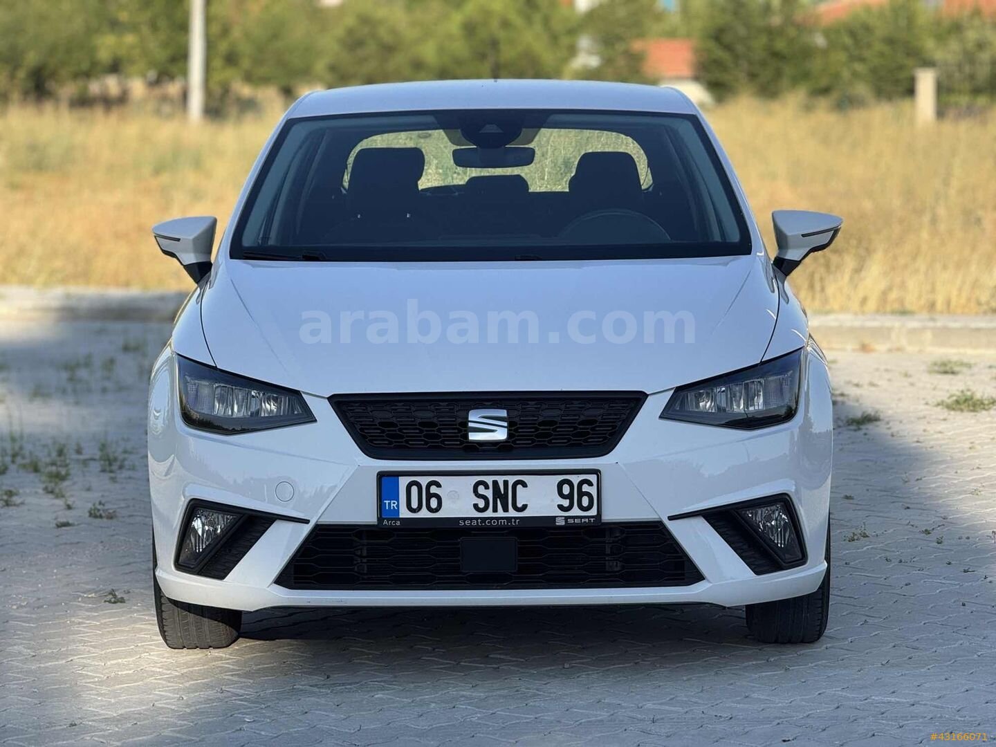 62 BİN KM DEĞİŞENSİZ BOYASIZ TRAMERSİZ 2022 MODEL İLK SAHİBİNDEN 2