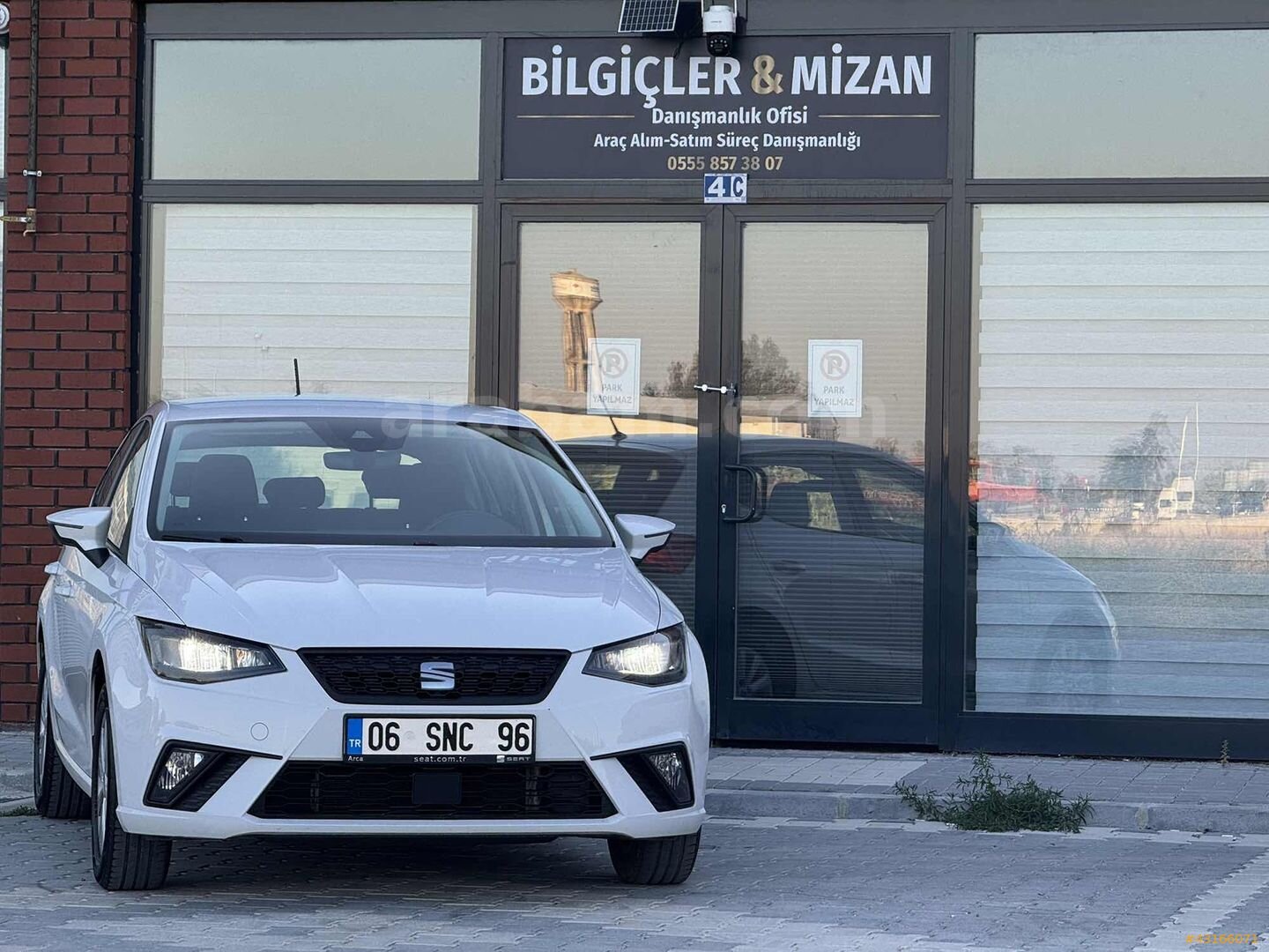 62 BİN KM DEĞİŞENSİZ BOYASIZ TRAMERSİZ 2022 MODEL İLK SAHİBİNDEN 1