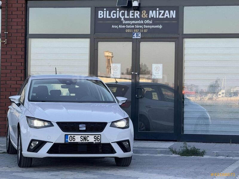 62 BİN KM DEĞİŞENSİZ BOYASIZ TRAMERSİZ 2022 MODEL İLK SAHİBİNDEN