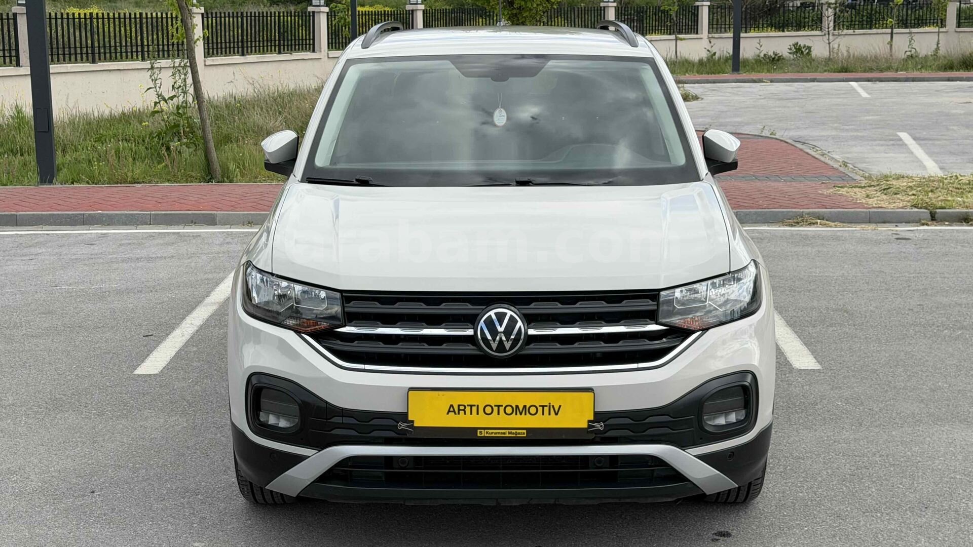 HATASIZ VOLKSWAGEN T-CROSS 1.0 TSI LİFE 2022 MODEL