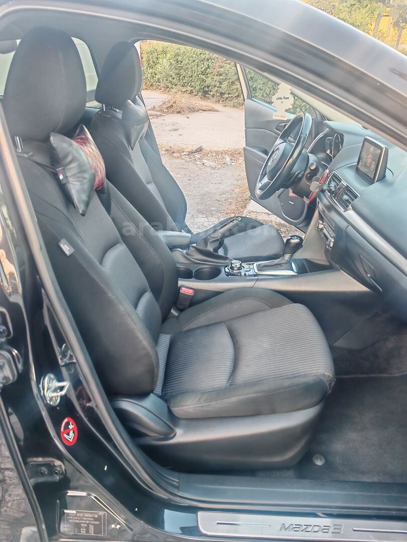 Sahibinden Mazda 3 1.5 SkyActive-G Power 2015 Model 2