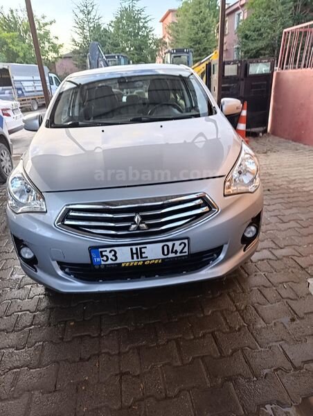 ....FİYAT DÜSTÜ.... Memurdan Temiz Mitsubishi Attrage 1.2 Intense Plus 2015 Model Afyonkarahisar