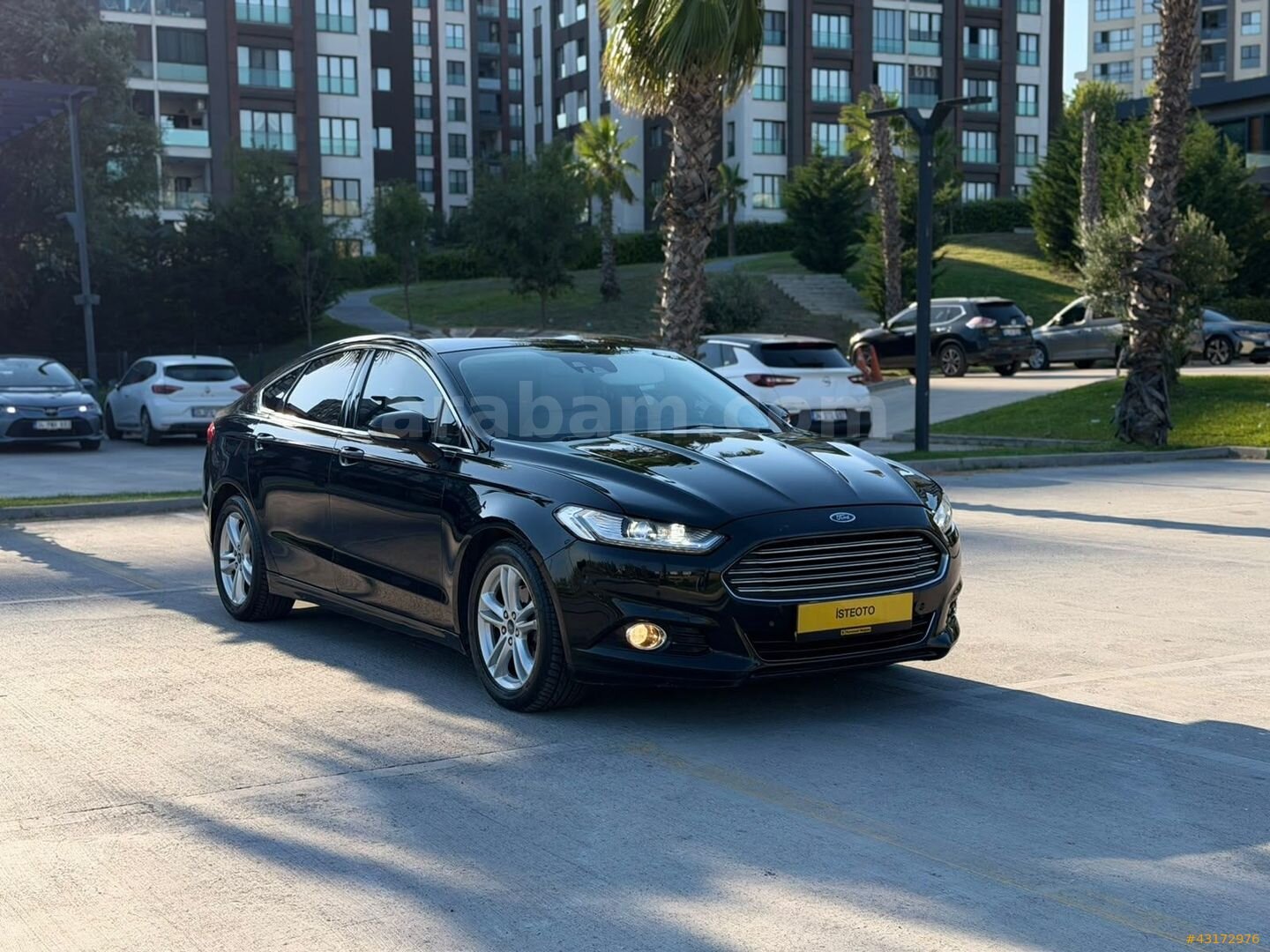 Galeriden Ford Mondeo 1.5 Ecoboost Titanium 2015 Model İstanbul 168.000 km Siyah 2