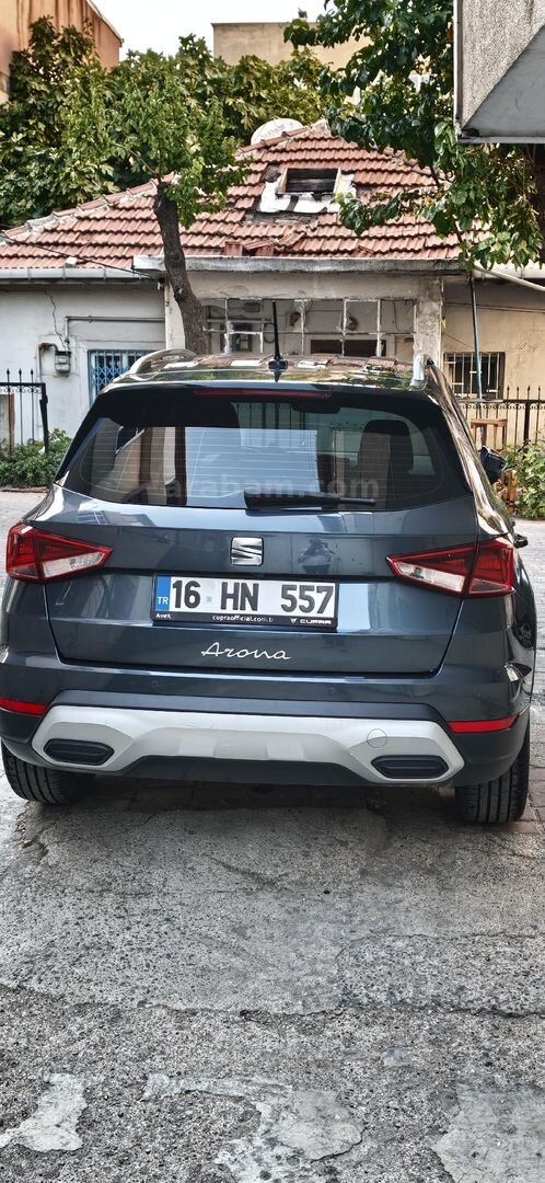 Sahibinden Seat Arona 1.0 EcoTSI Xperience 2024 Model 3