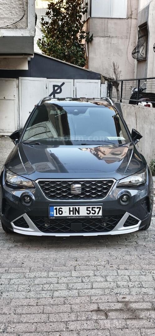 Sahibinden Seat Arona 1.0 EcoTSI Xperience 2024 Model 2