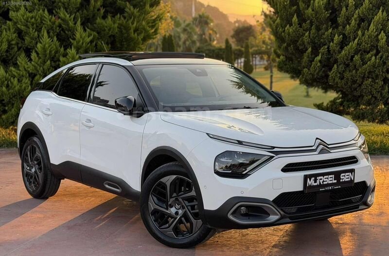 2021 CİTROEN C4 SHİNE BOLD CAM TAVAN HATASIZ 38.000 KM