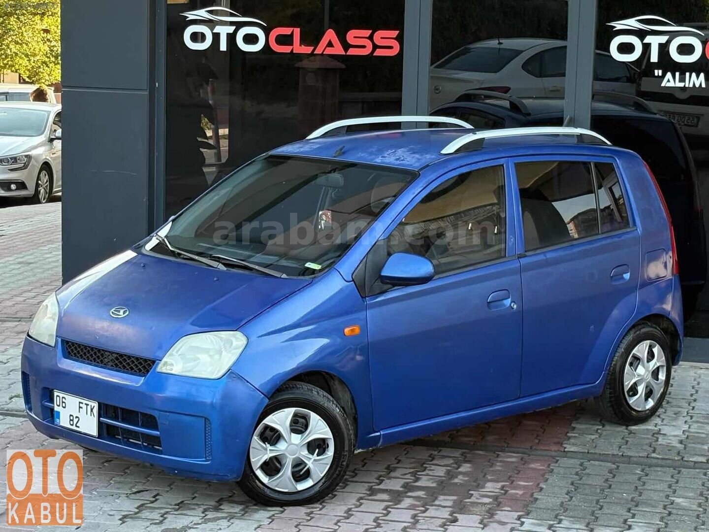 Galeriden Daihatsu Cuore 1.0 High Grade 2004 Model İstanbul 198.000 km Mavi 2