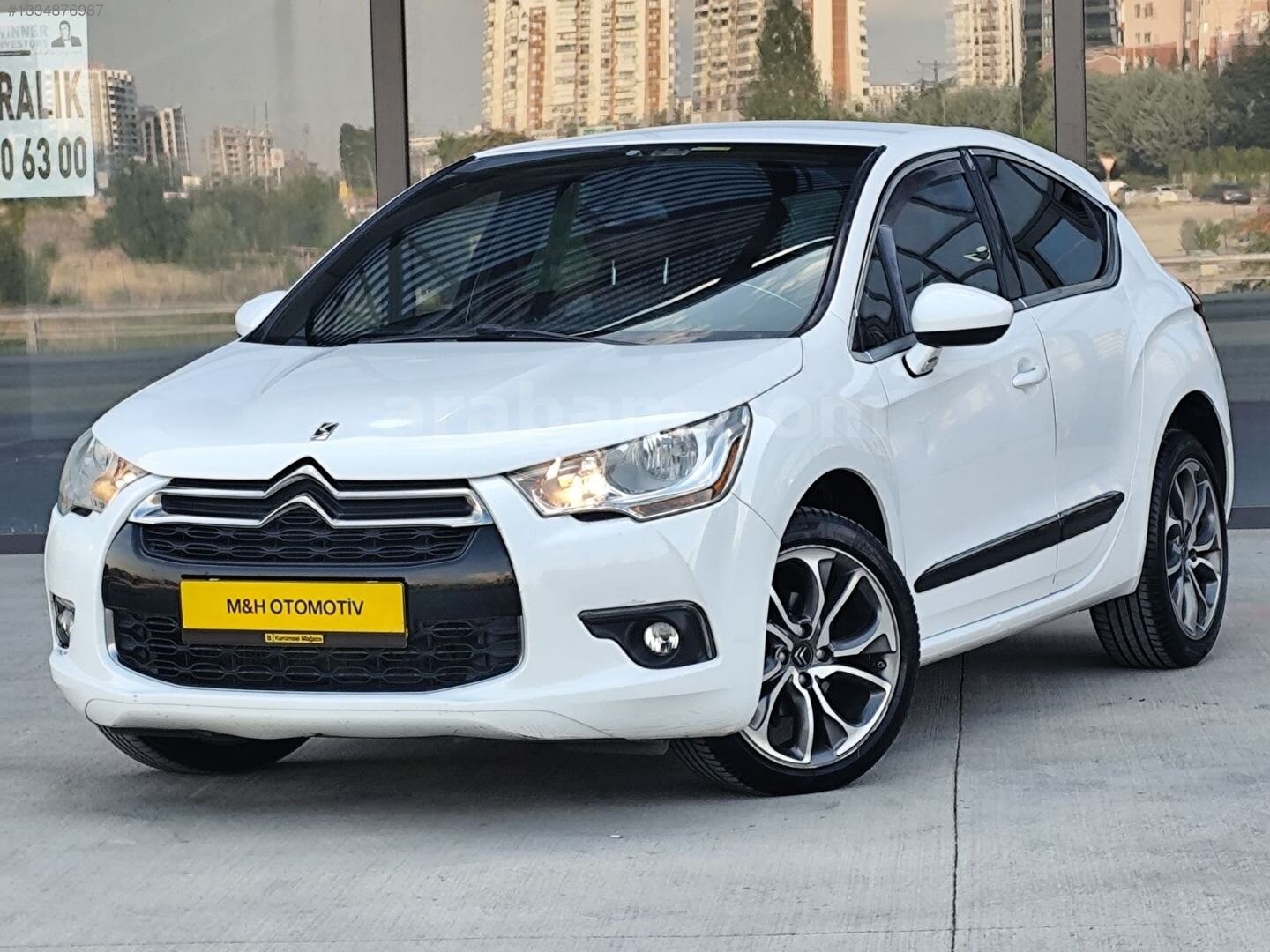Galeriden DS Automobiles DS4 1.6 e-HDi D-Sport 2014 Model Ankara 200.000 km Beyaz 3