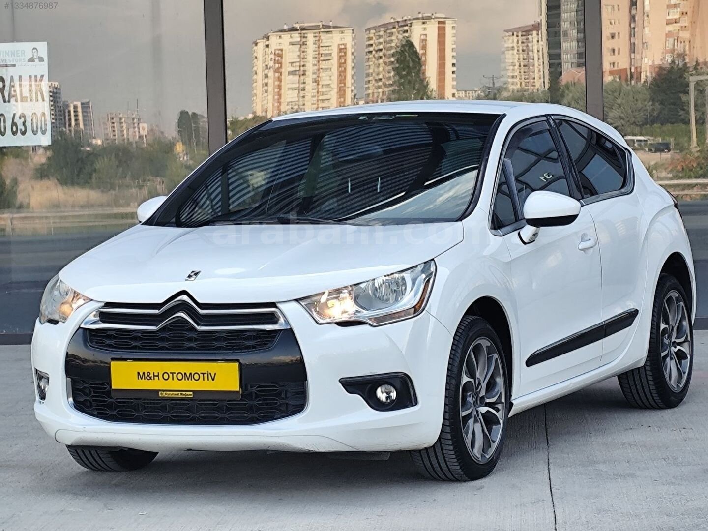 Galeriden DS Automobiles DS4 1.6 e-HDi D-Sport 2014 Model Ankara 200.000 km Beyaz 7