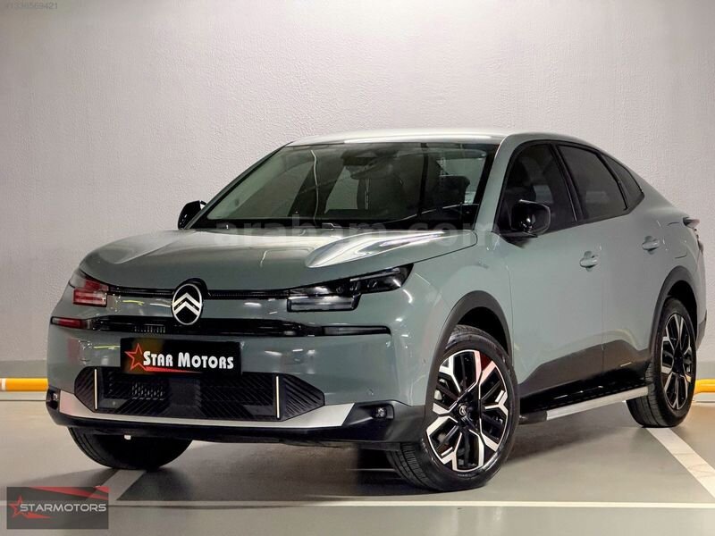 Galeriden Citroen C4 X 1.2 PureTech Max 2025 Model İstanbul 18.896 km Yeşil