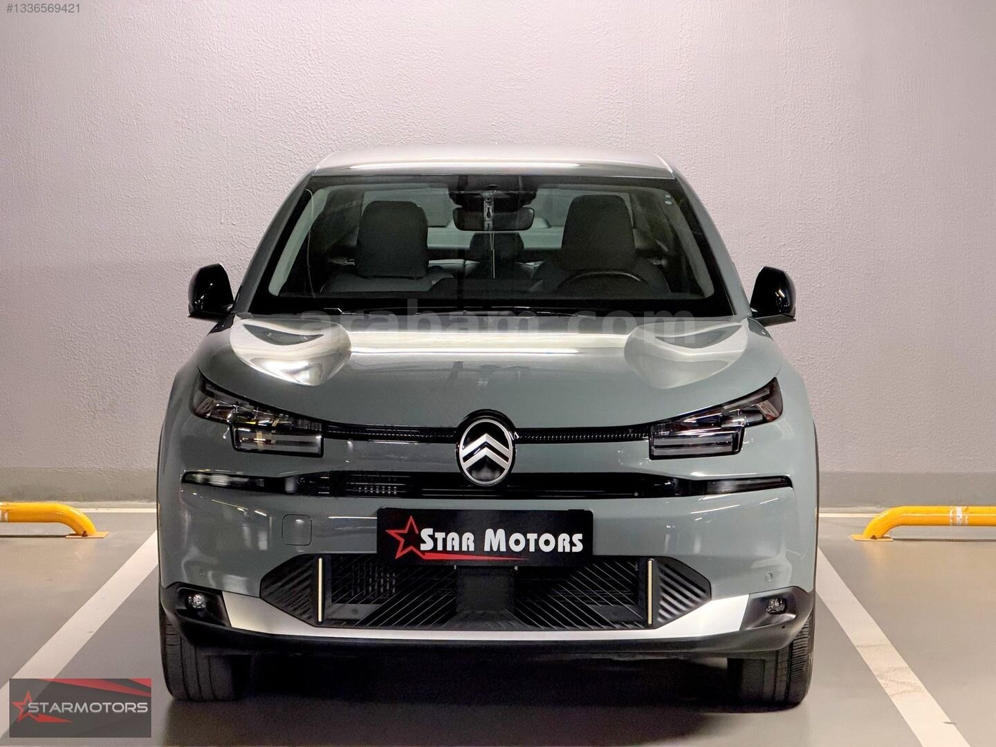 Galeriden Citroen C4 X 1.2 PureTech Max 2025 Model İstanbul 18.896 km Yeşil 3