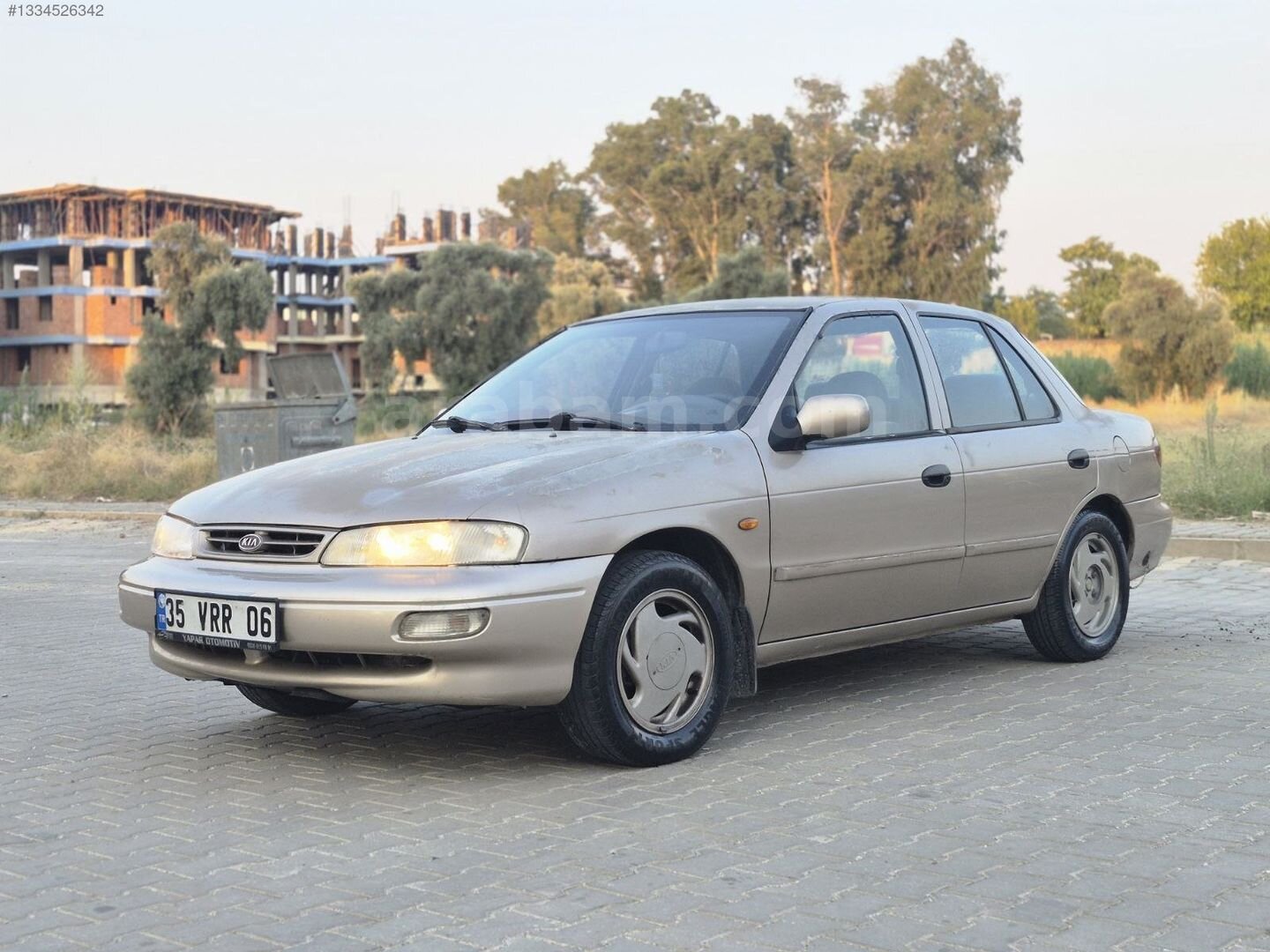 FATİH'TEN "1998" SEPHIA 1.5 KLİMA 1