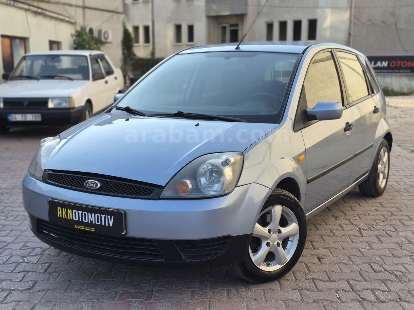 Galeriden Ford Fiesta 1.4 TDCi Comfort 2005 Model Sakarya 295.000 km Mavi 1