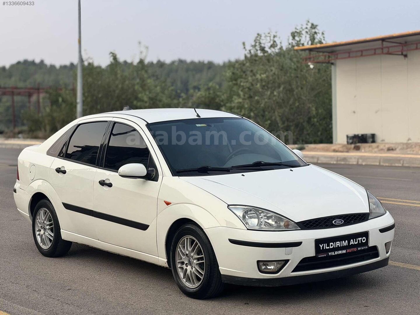 Galeriden Ford Focus 1.6 Comfort 2003 Model Osmaniye 315.000 km Beyaz 4