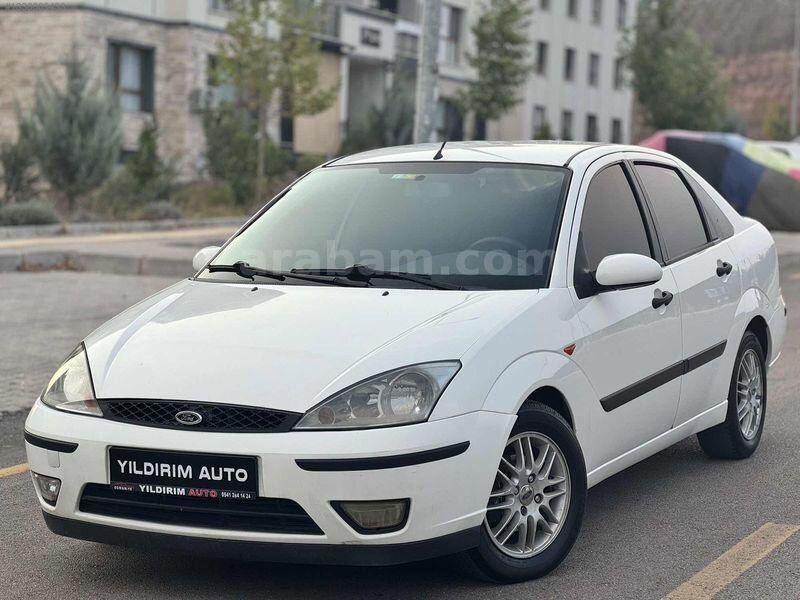 Galeriden Ford Focus 1.6 Comfort 2003 Model Osmaniye 315.000 km Beyaz