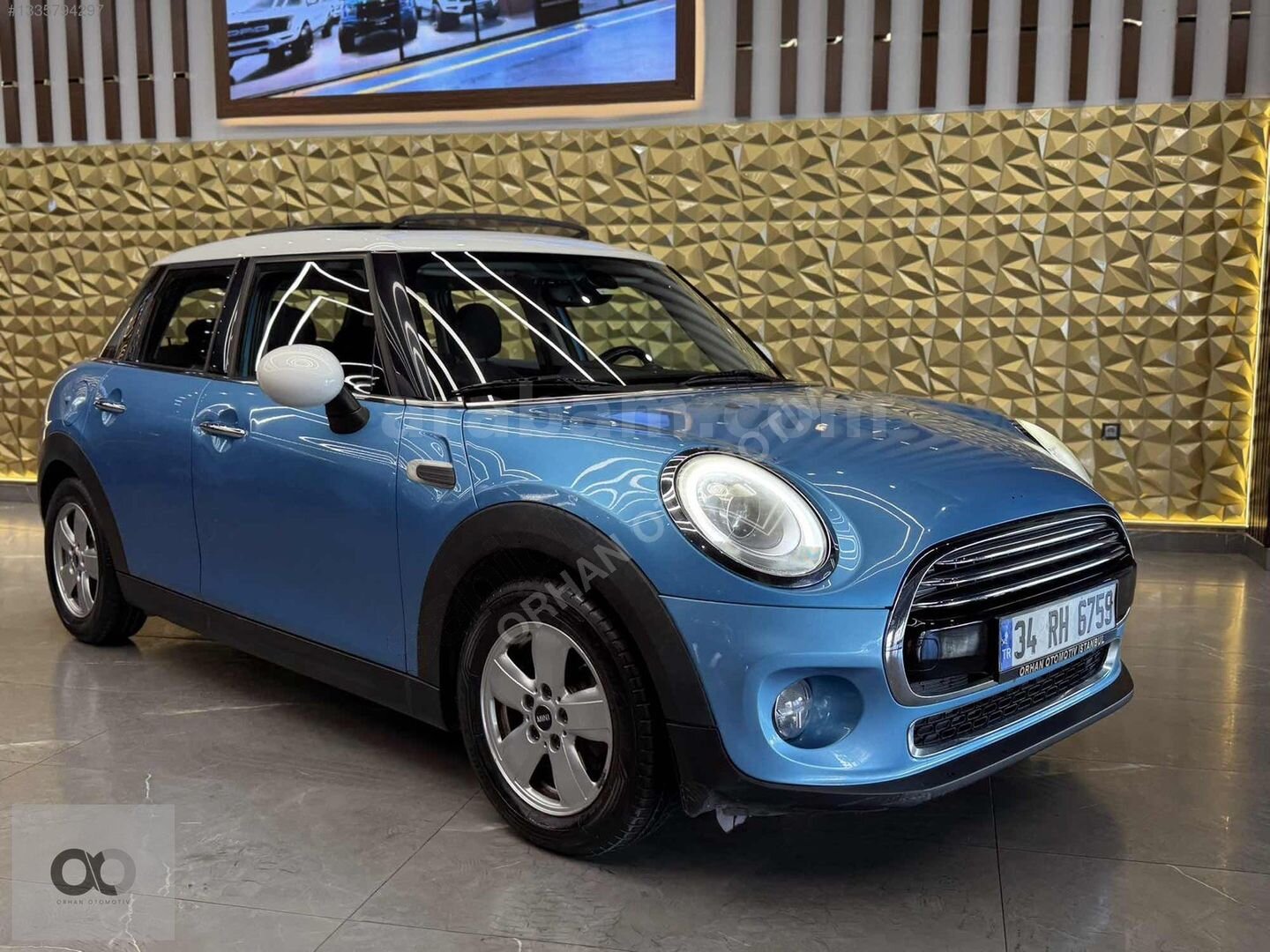 2017 ÇIKIŞ 137.000KM ÖZEL RENK CAM TAVAM OTOMATİK TAM DOLU 1
