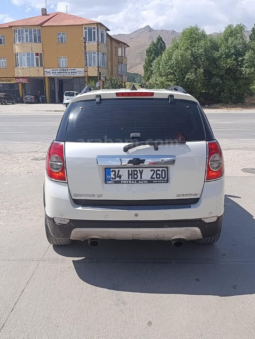 Sahibinden Chevrolet Captiva 2.0 D LT High 2011 Model Hakkari 220.000 km Beyaz 4