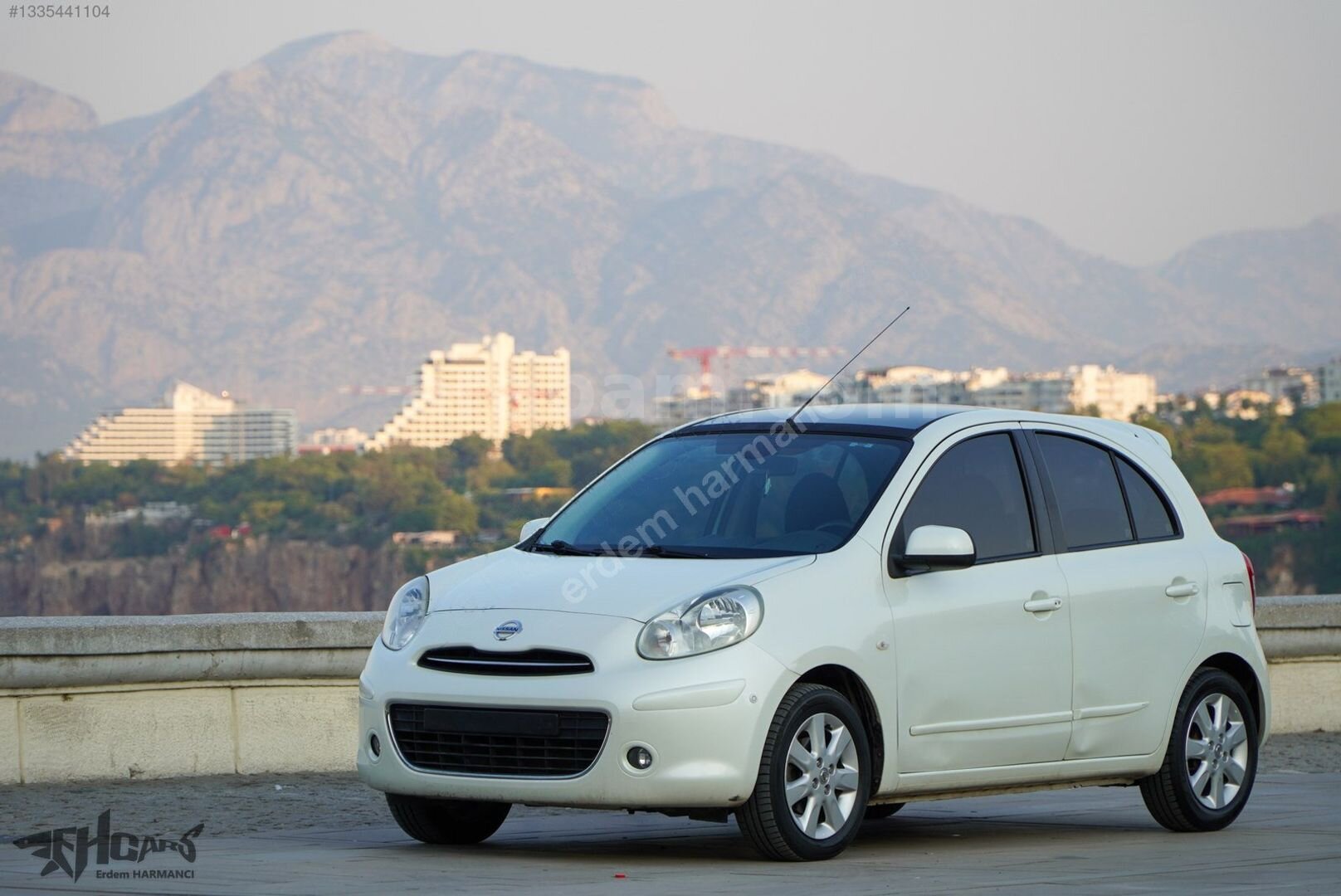 ERDEM'den 2011 Nissan Micra 1,2CVT Platinum Beyaz-Siyah CamTvnlı 5