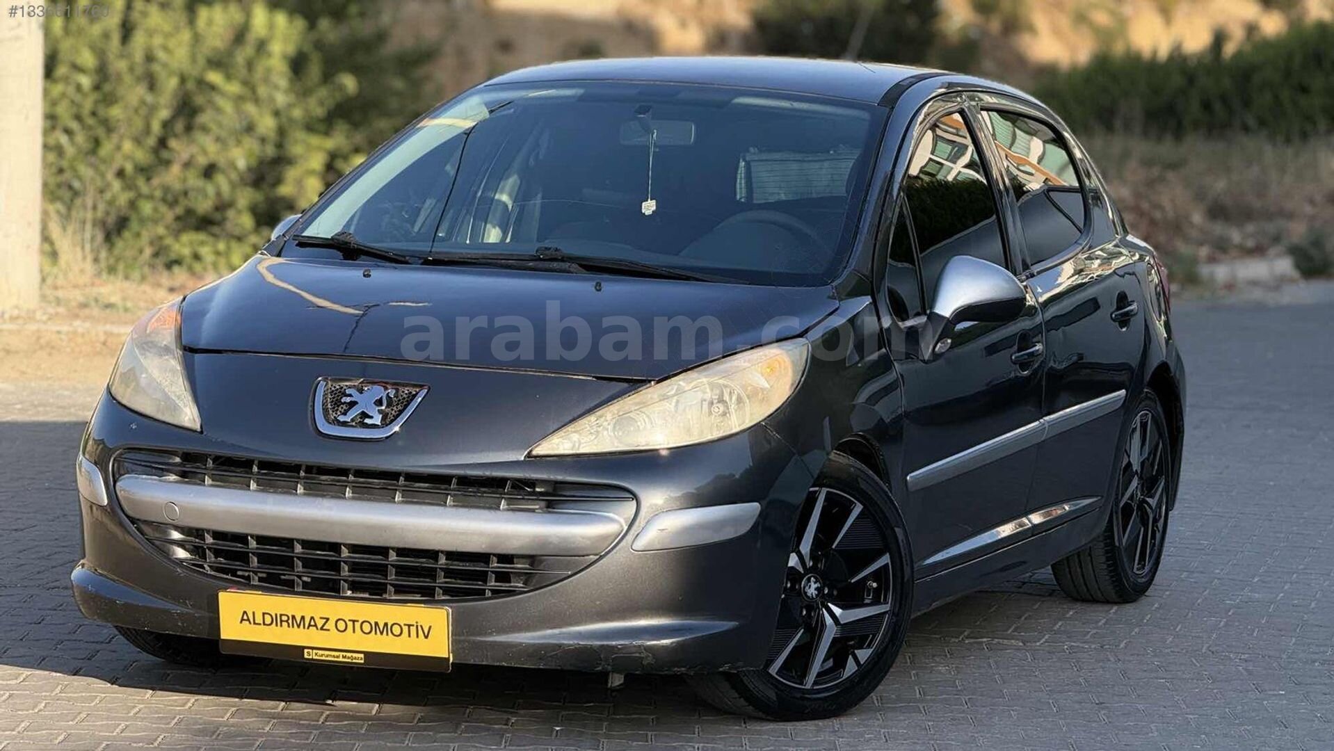 Galeriden Peugeot 207 1.4 Trendy 2010 Model İzmir 197.000 km Füme 2