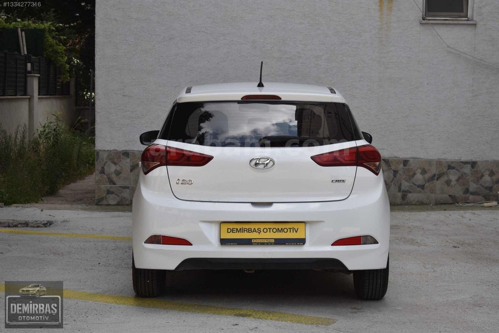 Galeriden Hyundai i20 1.4 CRDi Jump 2016 Model İstanbul 165.000 km Beyaz 7