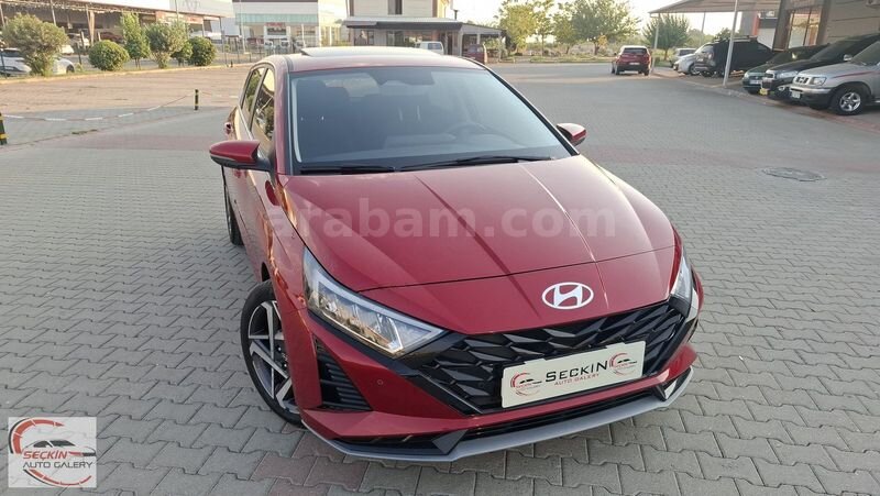 Galeriden Hyundai i20 1.4 MPI Elite 2023 Model Aydın 55.000 km Kırmızı