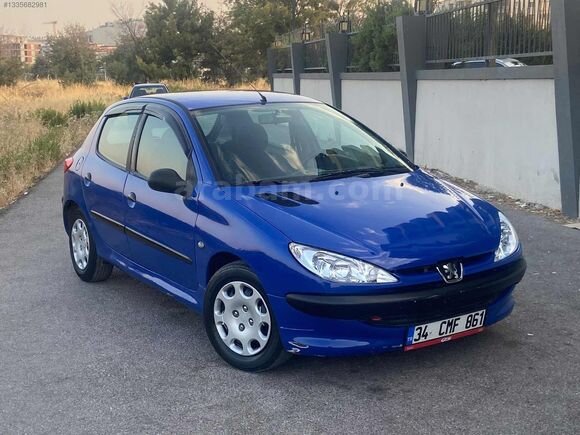 Galeriden Peugeot 206 1.4 XT 2000 Model İzmir 199.000 km Mavi