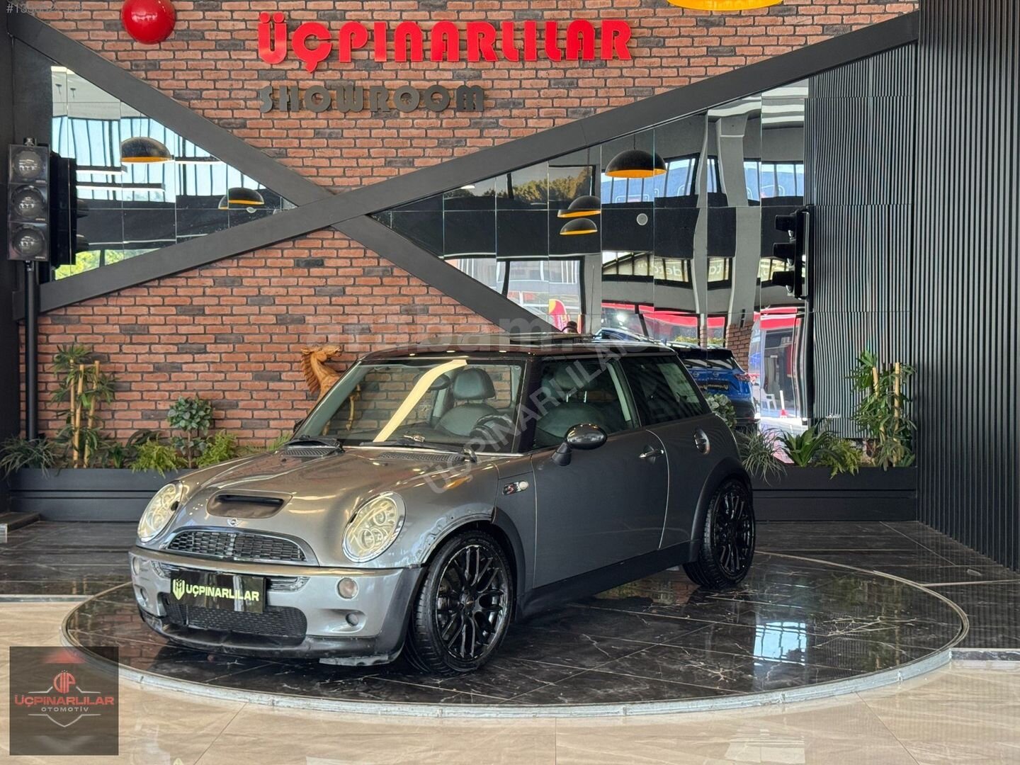 ÜÇPINARLILAR'DAN 2005 MİNİ COOPER S 1.6 266.000 KM'DE 4