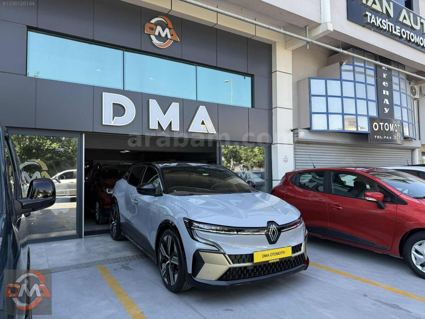 Galeriden Renault Megane E-Tech Iconic 2023 Model İzmir 82.000 km Gri 2